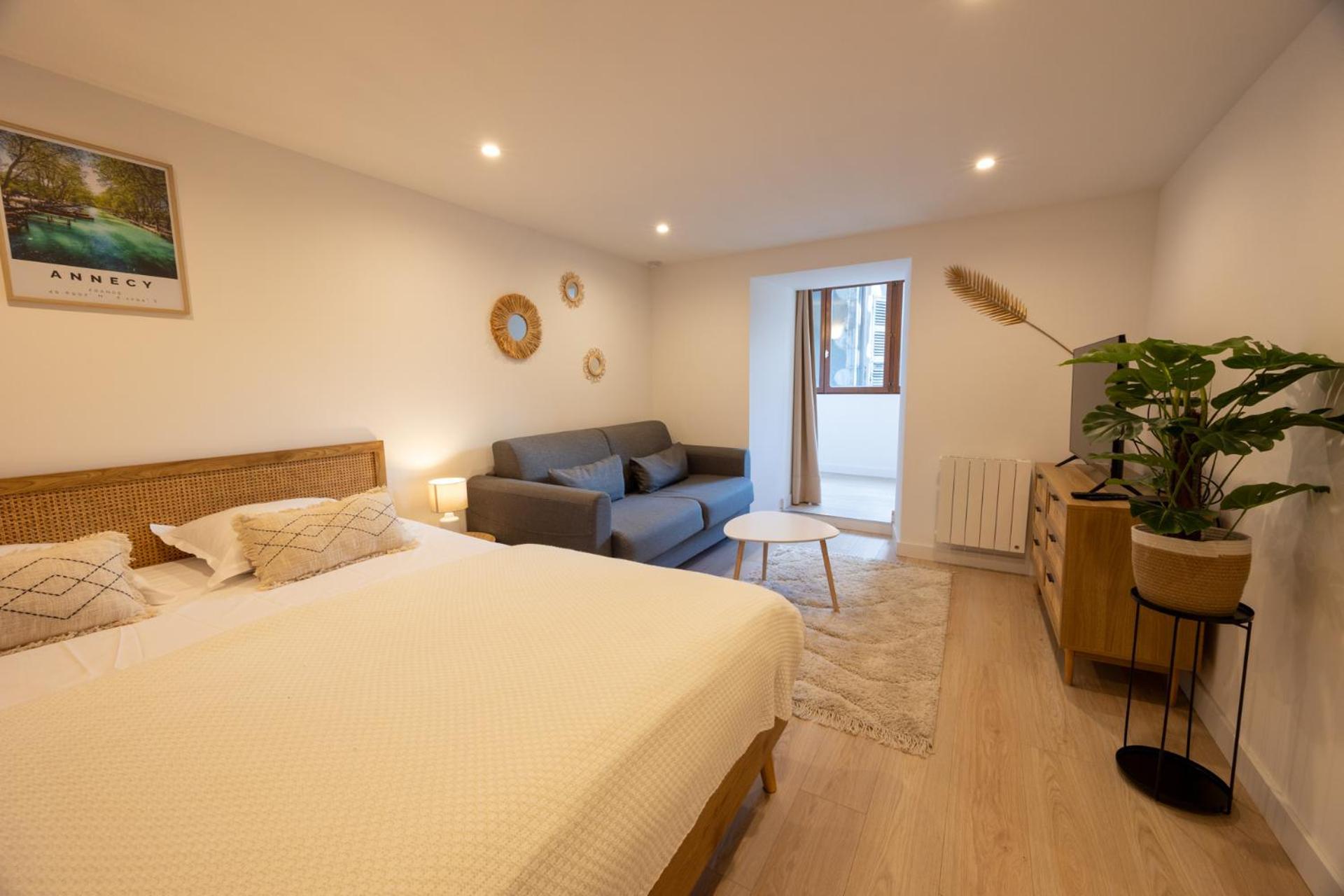 Destination Royale Apartment Annecy Exterior photo